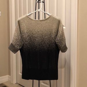 Light Sweater with Elbow Length Sleeves